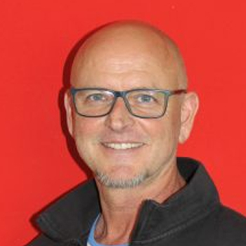 6 Klaus Strack